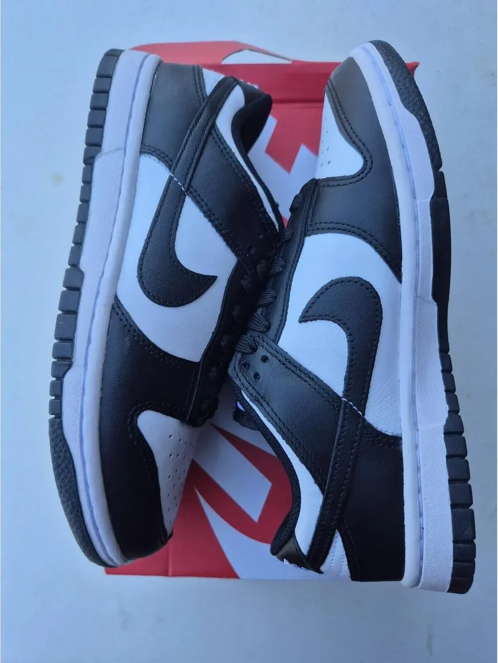Nike Dunk Low Retro White Black Panda Womens 6 Mens 4.5 New